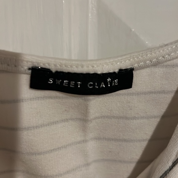 Pin striped dress - Picture 5 of 5